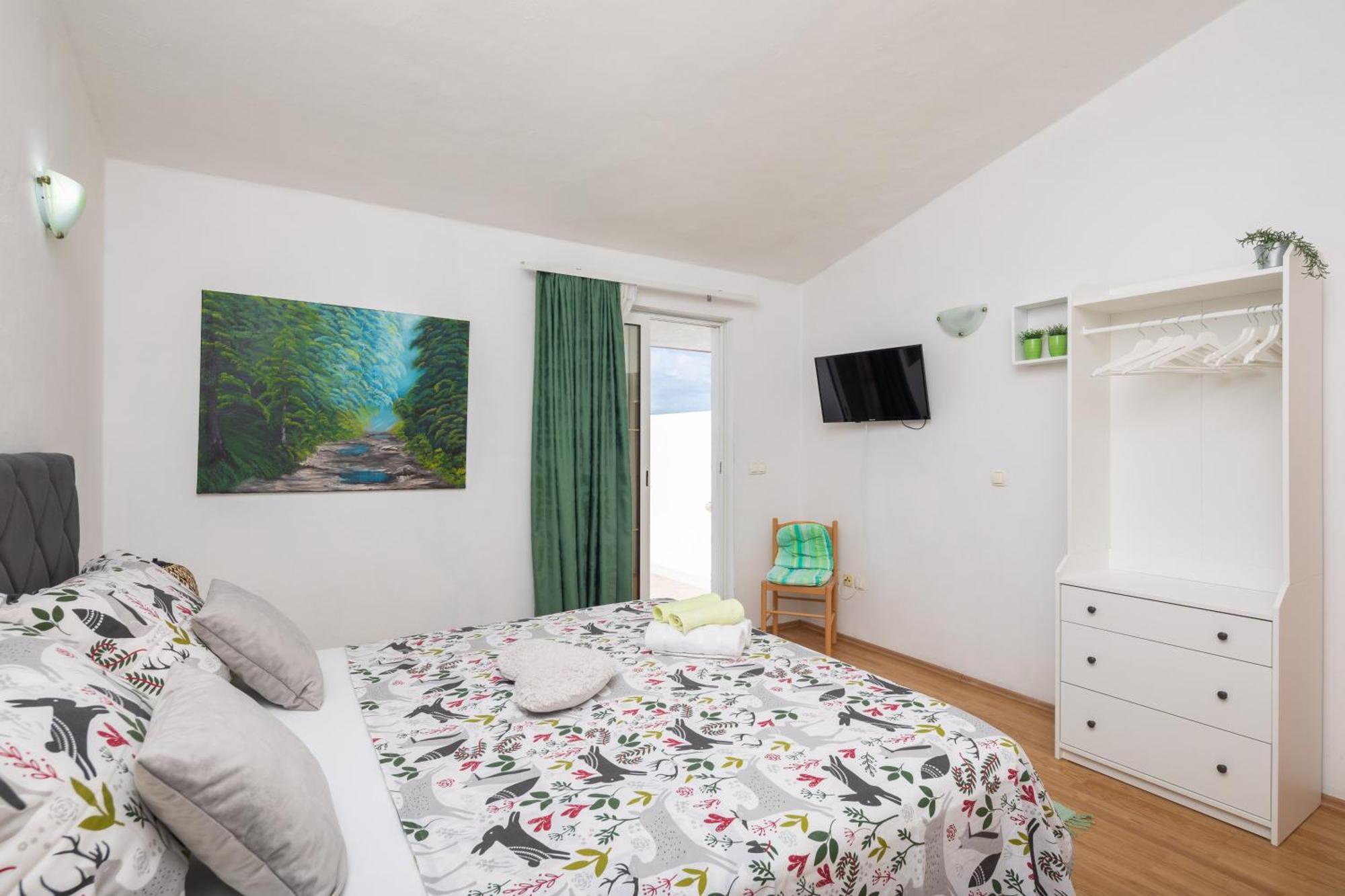Sky Way Apartments Dugi Rat Esterno foto